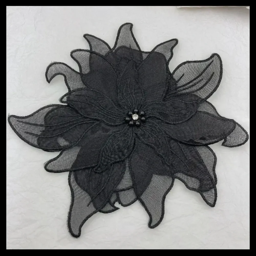 White Embroidered Sew-On Appliqué Flower, Craft & Clothing Embellishment, New